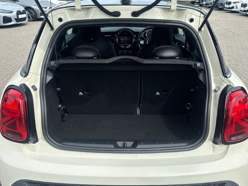 2021 (21) MINI HATCHBACK 2.0 Cooper S Sport 3dr Auto 5507361