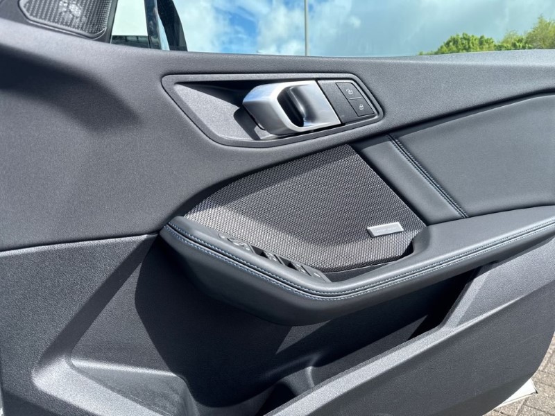 2025 (25) BMW 2 SERIES 220 M Sport 4dr Step Auto 5399074