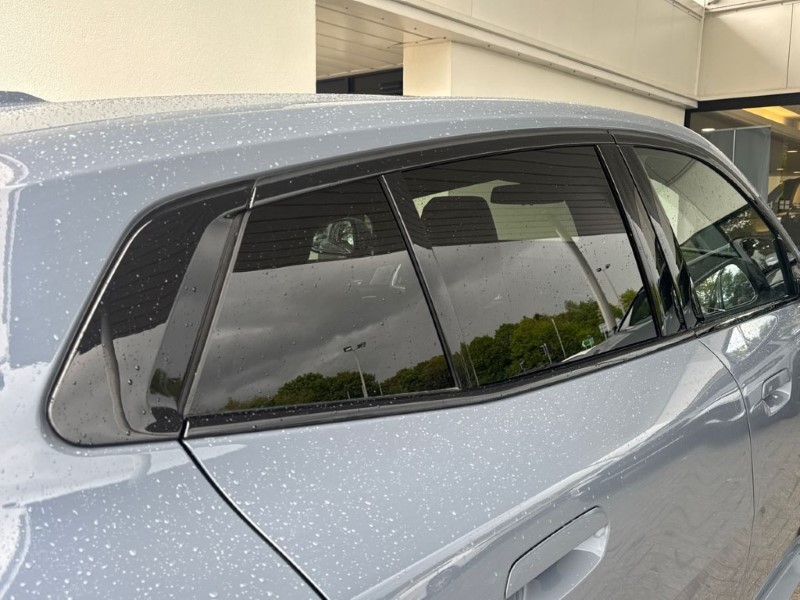 2025 (75) BMW iX2 150kW eDrive20 M Sport 65kWh 5dr Auto 5407198