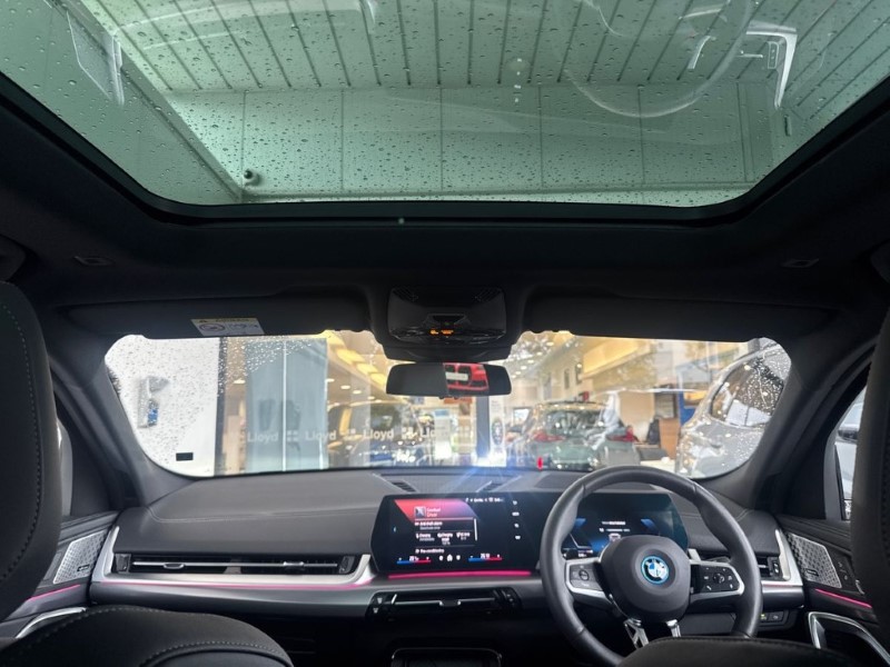 2025 (75) BMW iX2 150kW eDrive20 M Sport 65kWh 5dr Auto 5407168