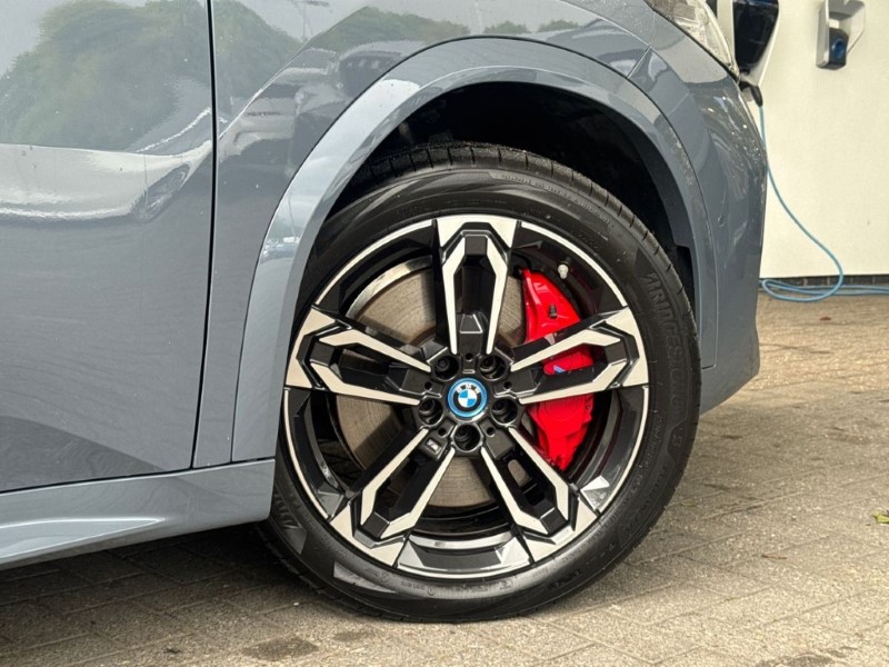 2025 (75) BMW iX2 150kW eDrive20 M Sport 65kWh 5dr Auto 5407196