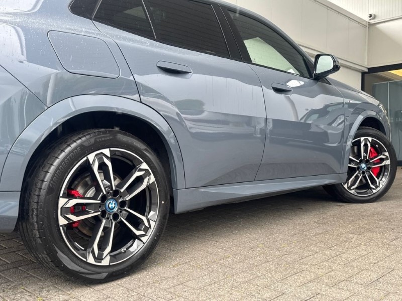 2025 (75) BMW iX2 150kW eDrive20 M Sport 65kWh 5dr Auto 5407195
