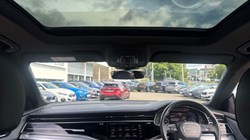 2018 (68) AUDI Q8 50 TDI Quattro S Line 5dr Tiptronic 5526120