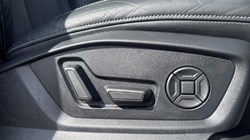 2018 (68) AUDI Q8 50 TDI Quattro S Line 5dr Tiptronic 5526124