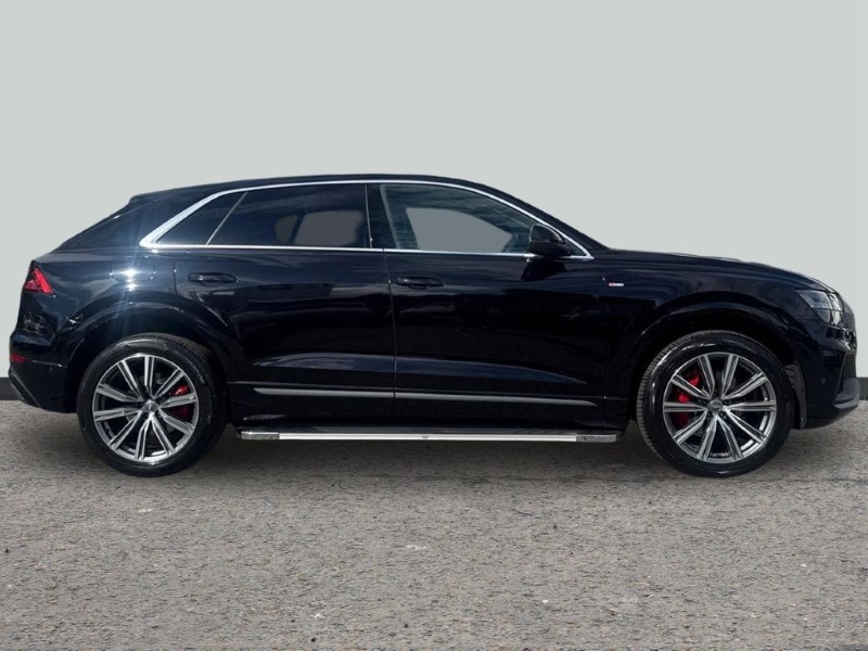 2018 (68) AUDI Q8 50 TDI Quattro S Line 5dr Tiptronic 5526102