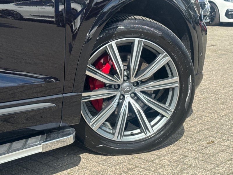 2018 (68) AUDI Q8 50 TDI Quattro S Line 5dr Tiptronic 5526152