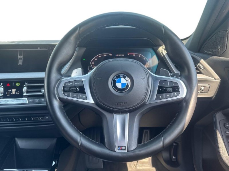 2022 (72) BMW 1 SERIES M135i xDrive 5dr Step Auto 5549003