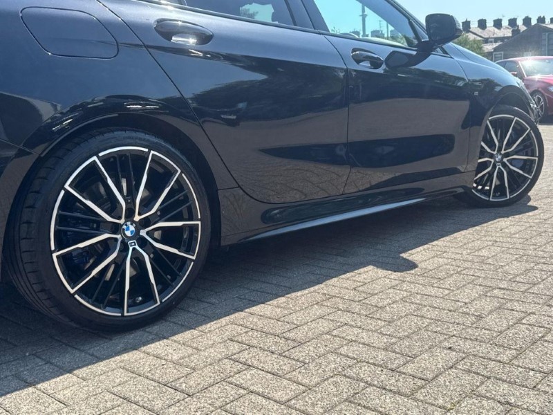 2022 (72) BMW 1 SERIES M135i xDrive 5dr Step Auto 5549043