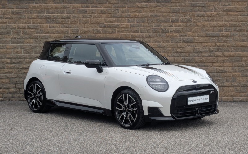 2025 (75) MINI COOPER 135kW E Sport 41kWh 3dr Auto