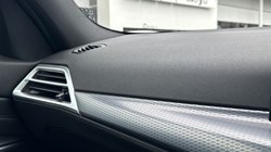 2025 (25) BMW 3 SERIES 320i M Sport 4dr Step Auto 5466045