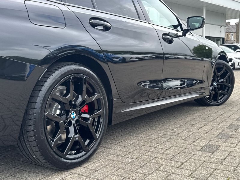 2026 (26) BMW 3 SERIES M340i xDrive MHT 392 5dr Step Auto [Tech/Pro] 5744210