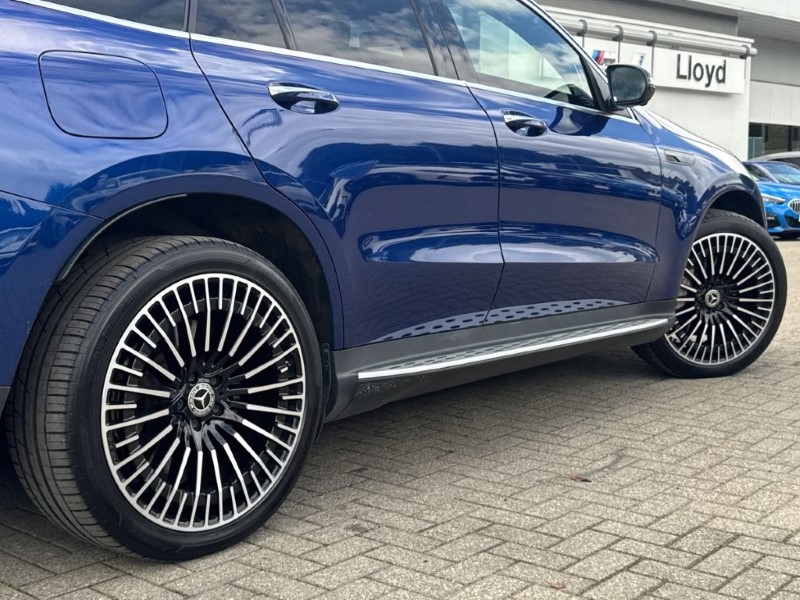 2020 (70) MERCEDES-BENZ EQC 400 300kW AMG Line Premium Plus 80kWh 5dr Auto 5480770