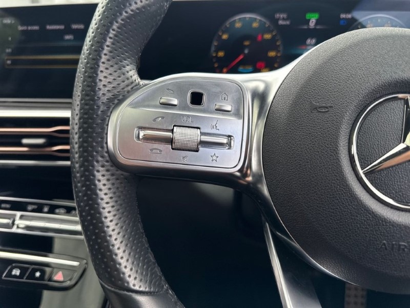 2020 (70) MERCEDES-BENZ EQC 400 300kW AMG Line Premium Plus 80kWh 5dr Auto 5480741