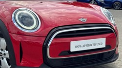 2021 (21) MINI HATCHBACK 1.5 Cooper Classic 3dr 5513492