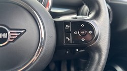 2021 (21) MINI HATCHBACK 1.5 Cooper Classic 3dr 5513476