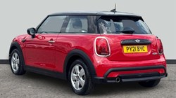 2021 (21) MINI HATCHBACK 1.5 Cooper Classic 3dr 1