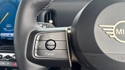 2025 (75) MINI COOPER 1.5 C Classic 3dr Auto 5507317