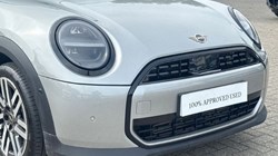 2025 (75) MINI COOPER 1.5 C Classic 3dr Auto 5507339