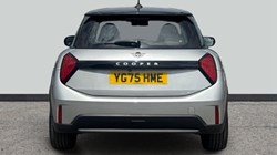 2025 (75) MINI COOPER 1.5 C Classic 3dr Auto 5546975