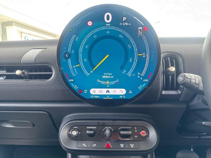2025 (75) MINI COOPER 1.5 C Classic 3dr Auto 5546969