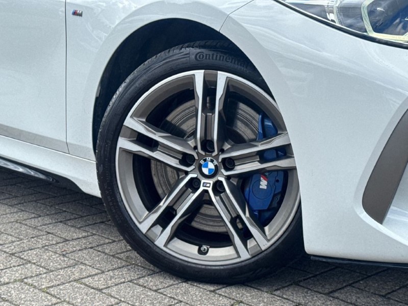 2024 (73) BMW 1 SERIES M135i xDrive 5dr Step Auto 5490097