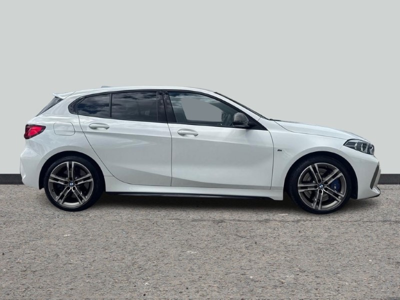 2024 (73) BMW 1 SERIES M135i xDrive 5dr Step Auto 5490057