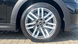 2024 (24) MINI COOPER 1.5 C Classic 3dr Auto 5548611