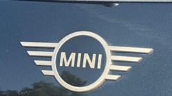 2024 (24) MINI COOPER 1.5 C Classic 3dr Auto 5548642