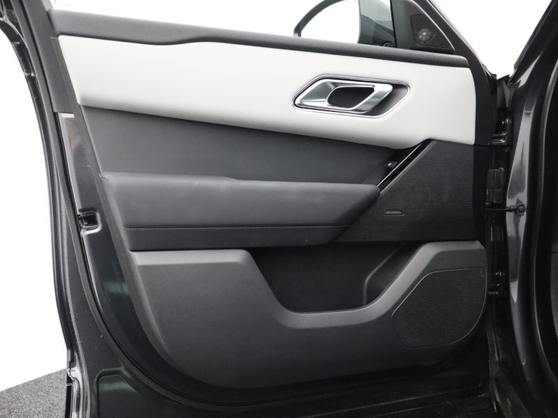 2024 (24) LAND ROVER RANGE ROVER VELAR 2.0 D200 MHEV Dynamic SE 5dr Auto 3543317