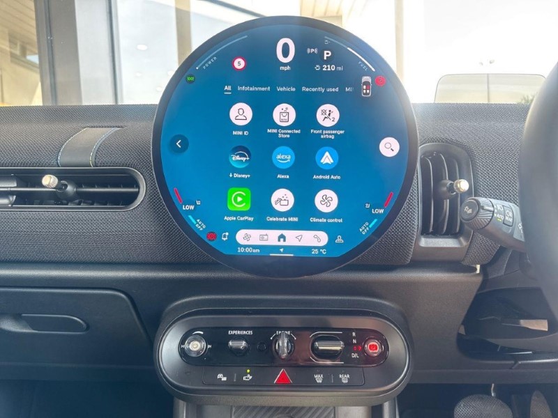 2024 (24) MINI COOPER 1.5 C Classic 3dr Auto 5548623