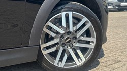 2024 (24) MINI COOPER 1.5 C Classic 3dr Auto 5548646