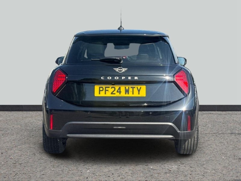 2024 (24) MINI COOPER 1.5 C Classic 3dr Auto 5548612