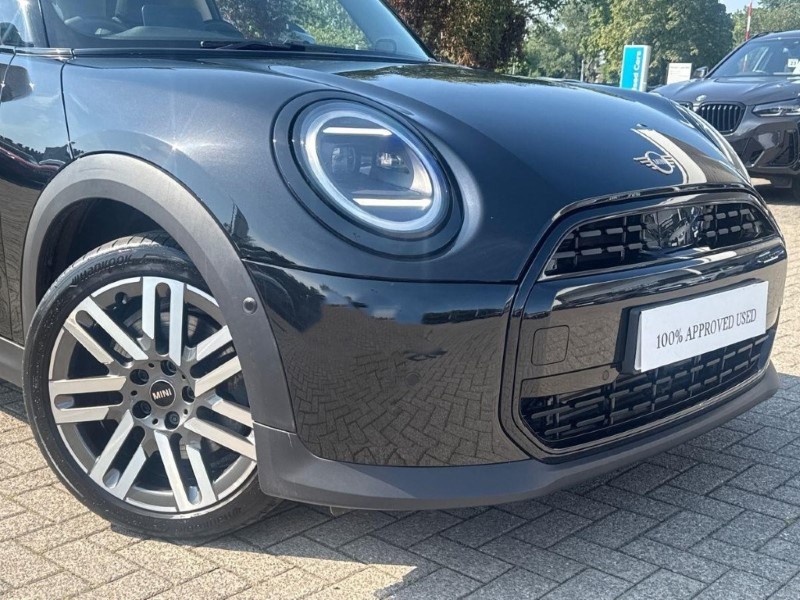 2024 (24) MINI COOPER 1.5 C Classic 3dr Auto 5548639