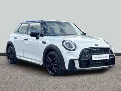 2024 (24) MINI HATCHBACK 1.5 Cooper Sport Premium 5dr Auto