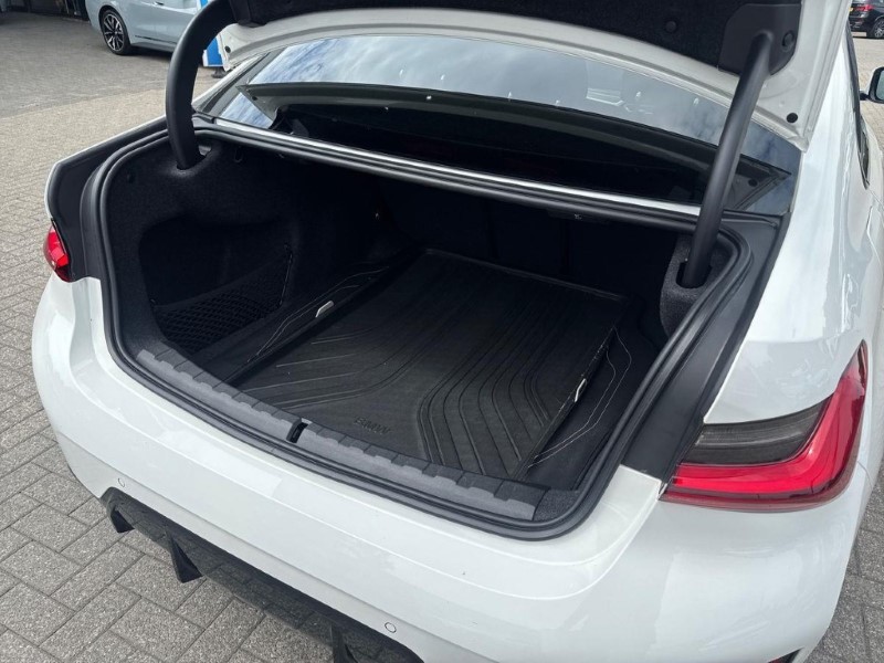 2023 (73) BMW 3 SERIES 320i M Sport 4dr Step Auto 5533569