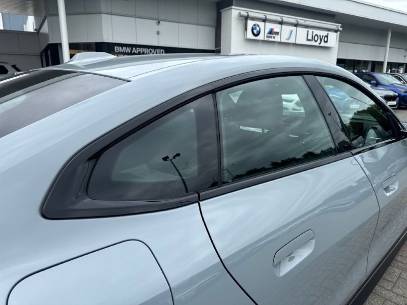 2023 (23) BMW I4 250kW eDrive40 M Sport 83.9kWh 5dr Auto 5521843