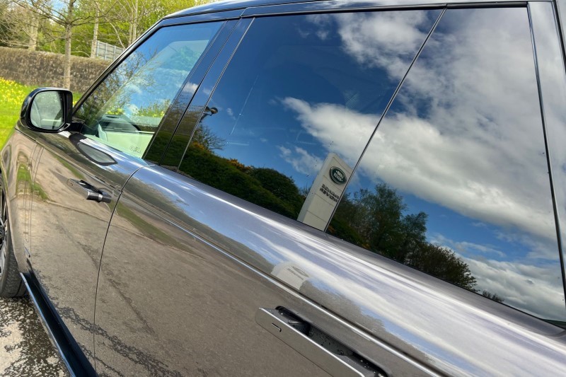 2023 (73) LAND ROVER RANGE ROVER 3.0 P550e Autobiography 4dr Auto 3115411