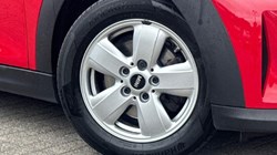 2023 (23) MINI HATCHBACK 1.5 Cooper Classic 5dr 5647641