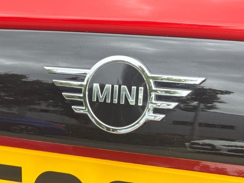 2023 (23) MINI HATCHBACK 1.5 Cooper Classic 5dr 5647642