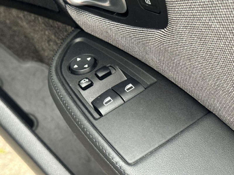 2021 (70) BMW I3 135kW S 42kWh 5dr Auto 5582747