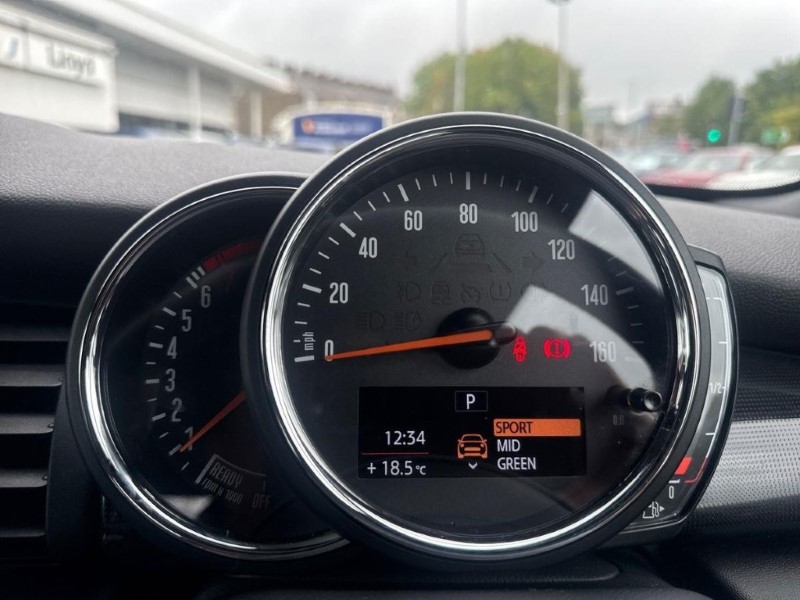 2018 (68) MINI CONVERTIBLE 2.0 Cooper S II 2dr Auto 5721033