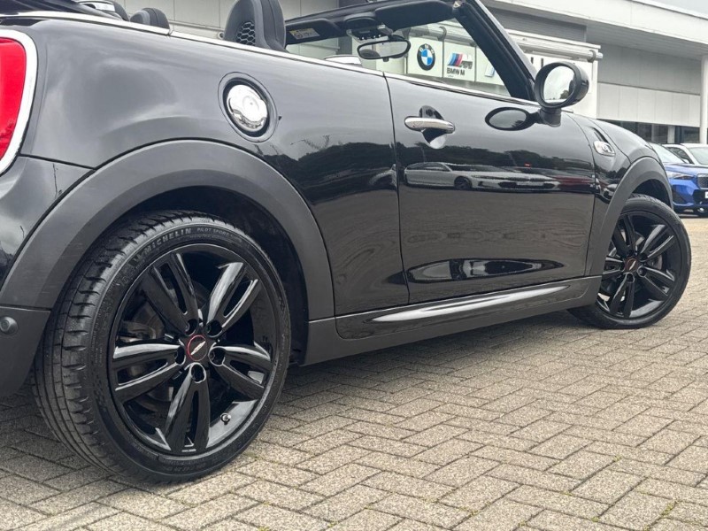 2018 (68) MINI CONVERTIBLE 2.0 Cooper S II 2dr Auto 5721050