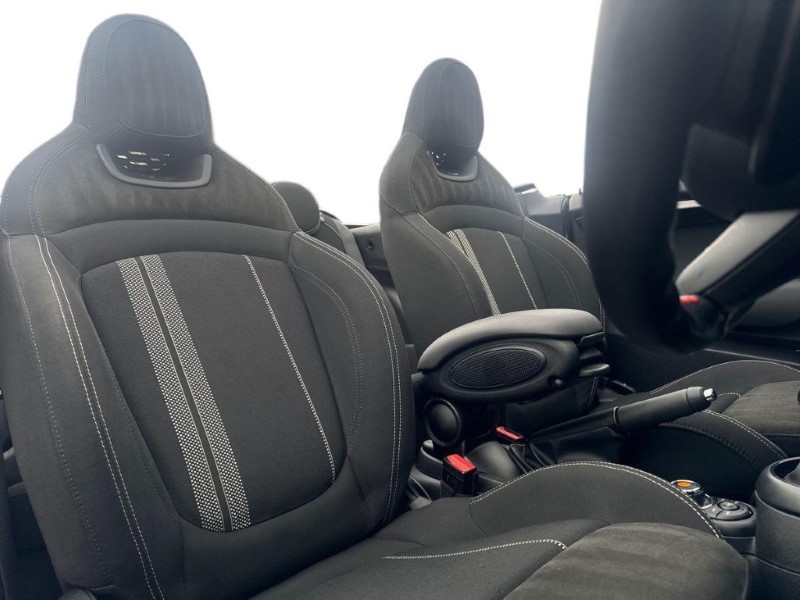 2018 (68) MINI CONVERTIBLE 2.0 Cooper S II 2dr Auto 5721014