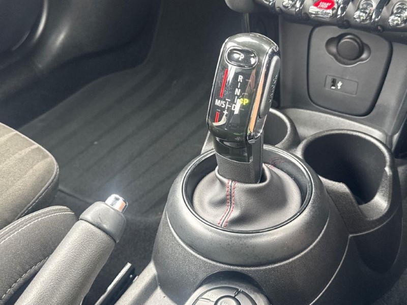 2018 (68) MINI CONVERTIBLE 2.0 Cooper S II 2dr Auto 5721036