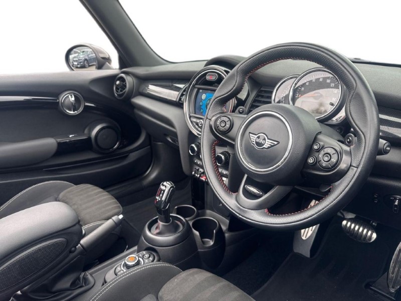 2018 (68) MINI CONVERTIBLE 2.0 Cooper S II 2dr Auto 5721009