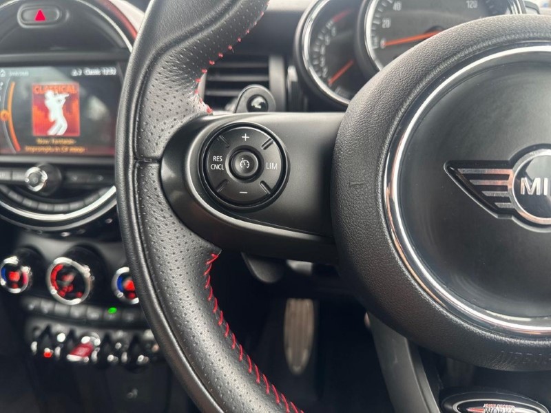 2018 (68) MINI CONVERTIBLE 2.0 Cooper S II 2dr Auto 5721020