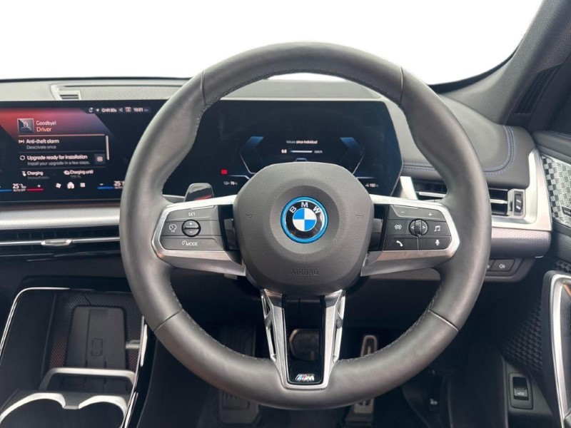 2025 (25) BMW iX1 150kW eDrive20 M Sport 65kWh 5dr Auto 5583813