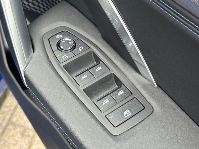 2025 (25) BMW iX1 150kW eDrive20 M Sport 65kWh 5dr Auto 5583830
