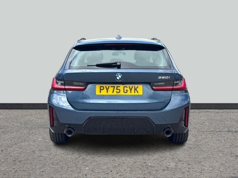 2026 (75) BMW 3 SERIES 320i M Sport 5dr Step Auto 5578109