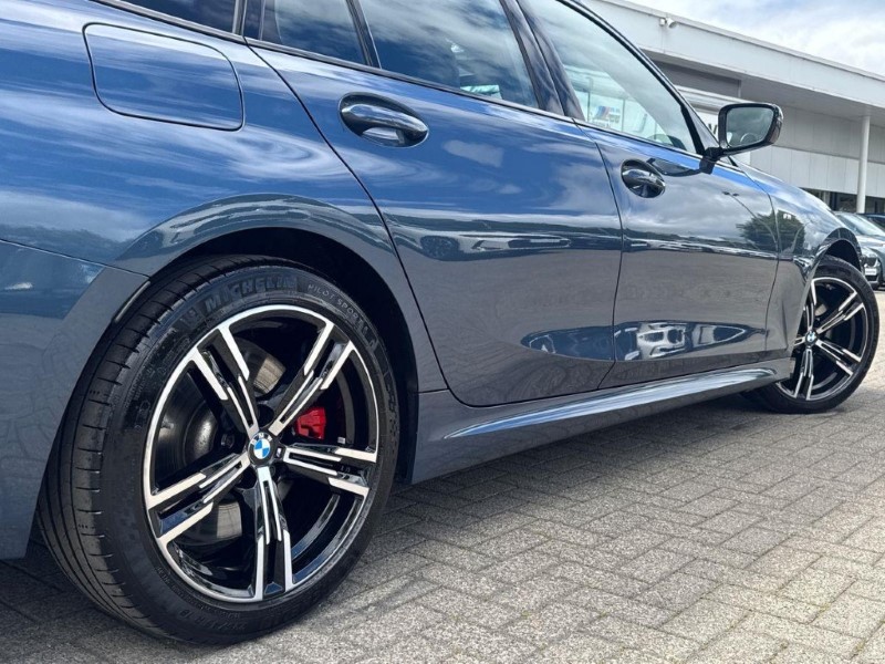 2026 (75) BMW 3 SERIES 320i M Sport 5dr Step Auto 5578143